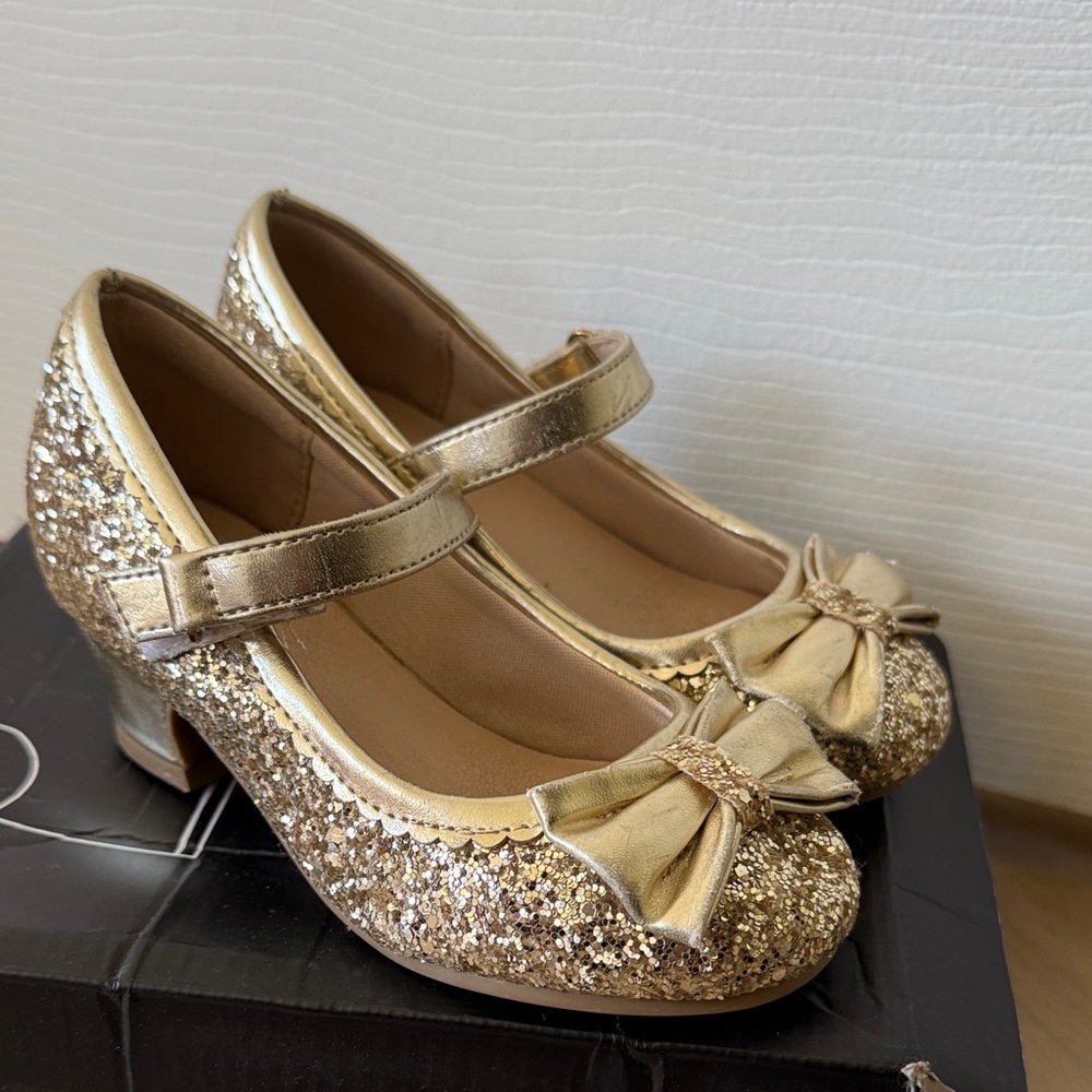 Girls' Sparkle Gold Mary Jane Heels with Bow